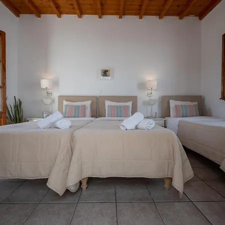 Twins By Mina Ornósz