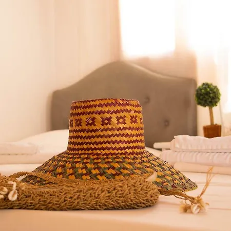 Daire Twins By Mina *