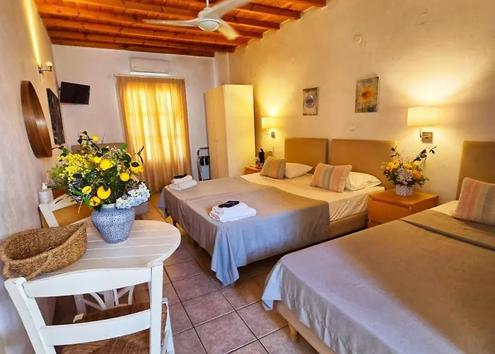 Twins By Mina أورنوس